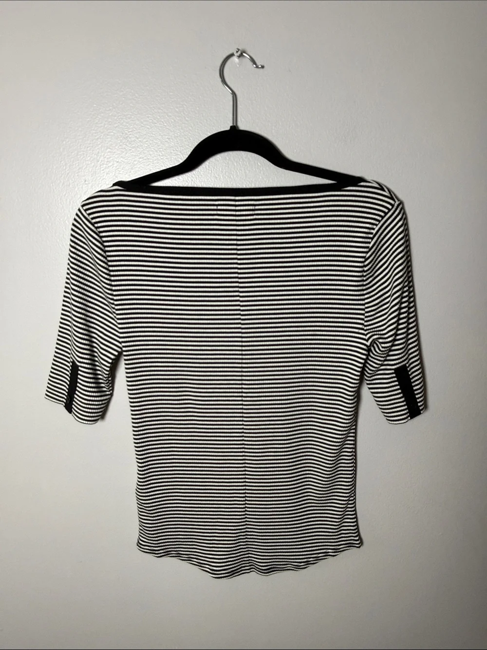 J. Crew Black and White Striped Scoop-Neck Henley Tee Size Medium